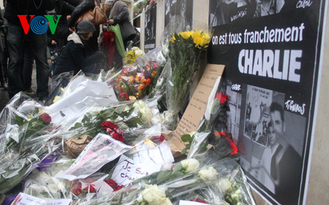 สภามุสลิมฝรั่งเศสเรียกร้องใช้ความอดกลั้นต่อการที่ชาร์ลีเอ็บโดอาจตีพิมพ์ภาพการ์ตูนล้อเลียนโมฮัมเหม็ด